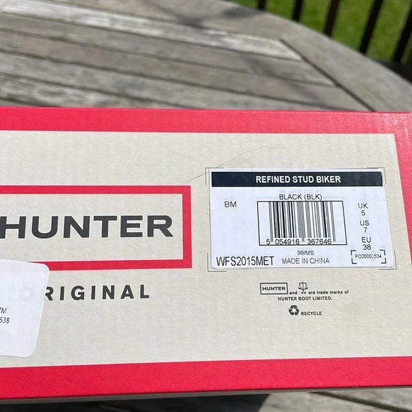 Hunter Sz 7 Black Refined Stud Biker Rubber Rain Bootie Ankle Boots - Picture 15 of 15